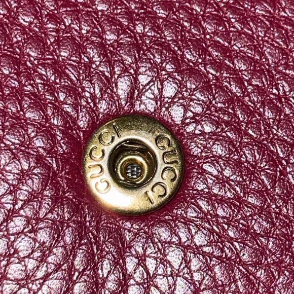 Preloved Gucci wallet dark pink excellent condition fits my iPhone 12 Pro Max - Picture 9 of 9